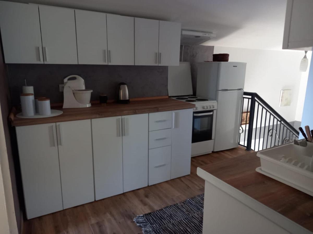 Apartmani Miljana Бар Екстериор снимка