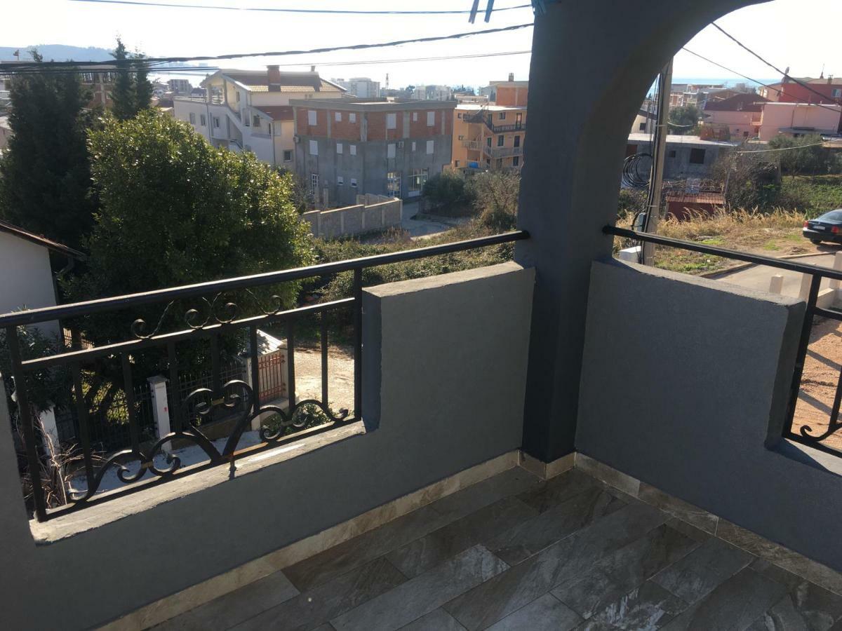 Apartmani Miljana Бар Екстериор снимка